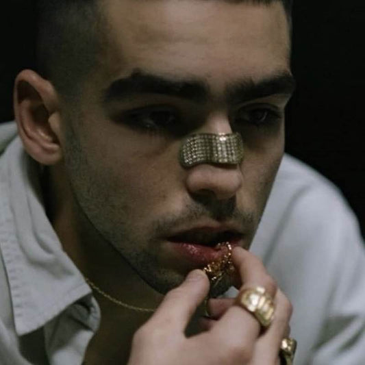 **Injury Solid** Metal band-aid